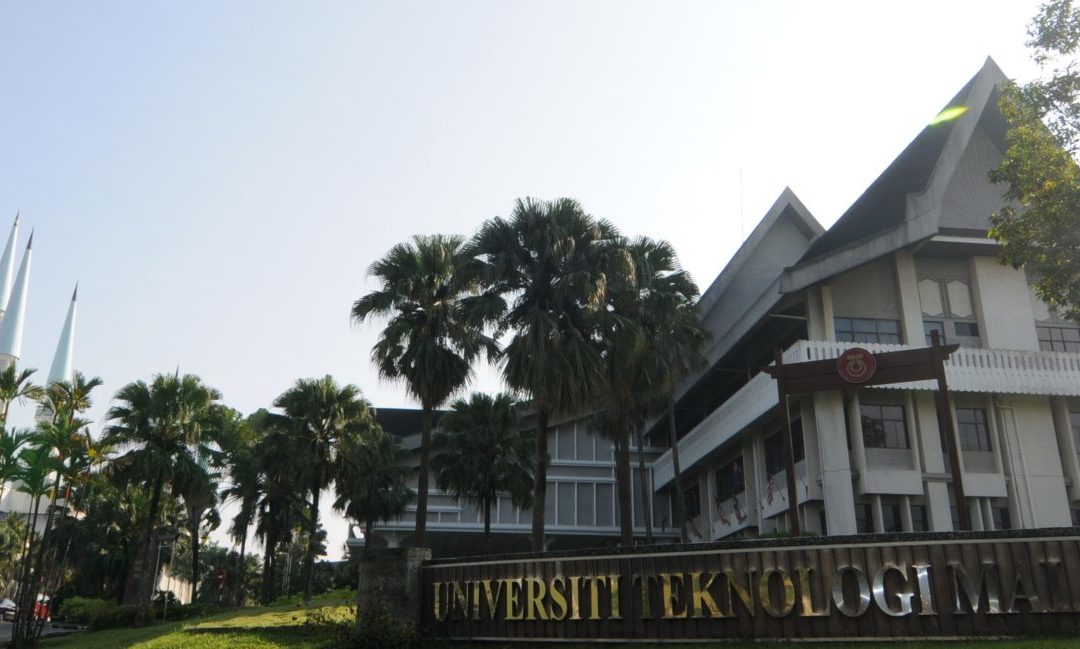 WAKAF DAN ENDOWMEN: SERUPA TAPI TAK SAMA