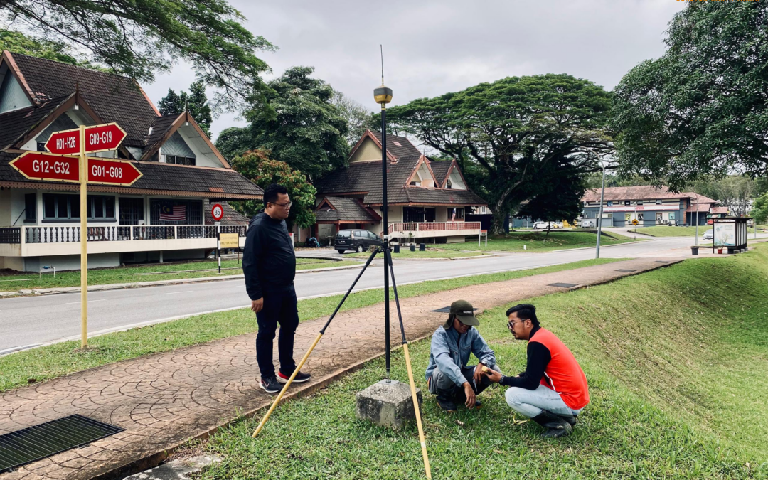 Kerja Pengukuran Tapak Madu Kelulut Agrotani